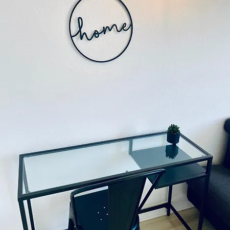 Apartment Sh-team For Work & Travel With Free Parking *