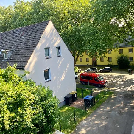 Appartement Moderne I Zentral I Grosser Parkplatz Duisburg