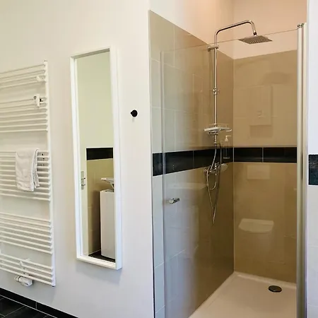 Moderne I Zentral I Grosser Parkplatz Appartement Duisburg