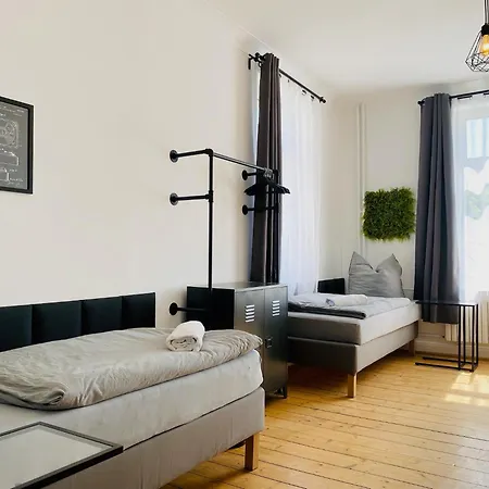 Moderne I Zentral I Grosser Parkplatz *